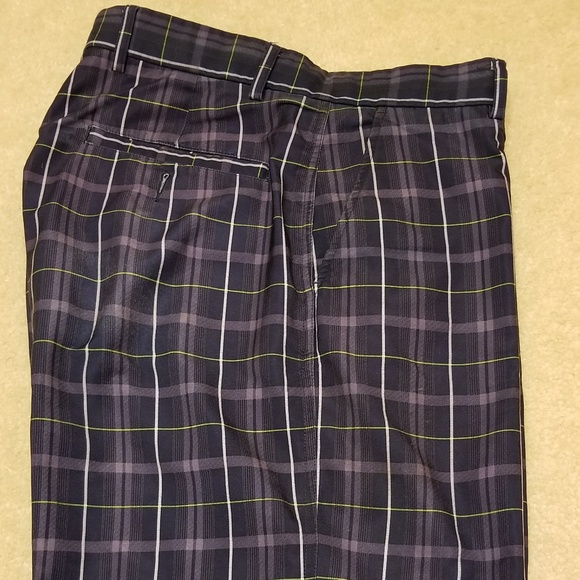 Golf/Sports Shorts - Picture 3 of 3